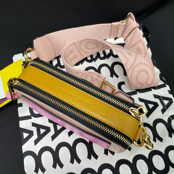 Women’s Crossbody Bag - Picture 7 of 9